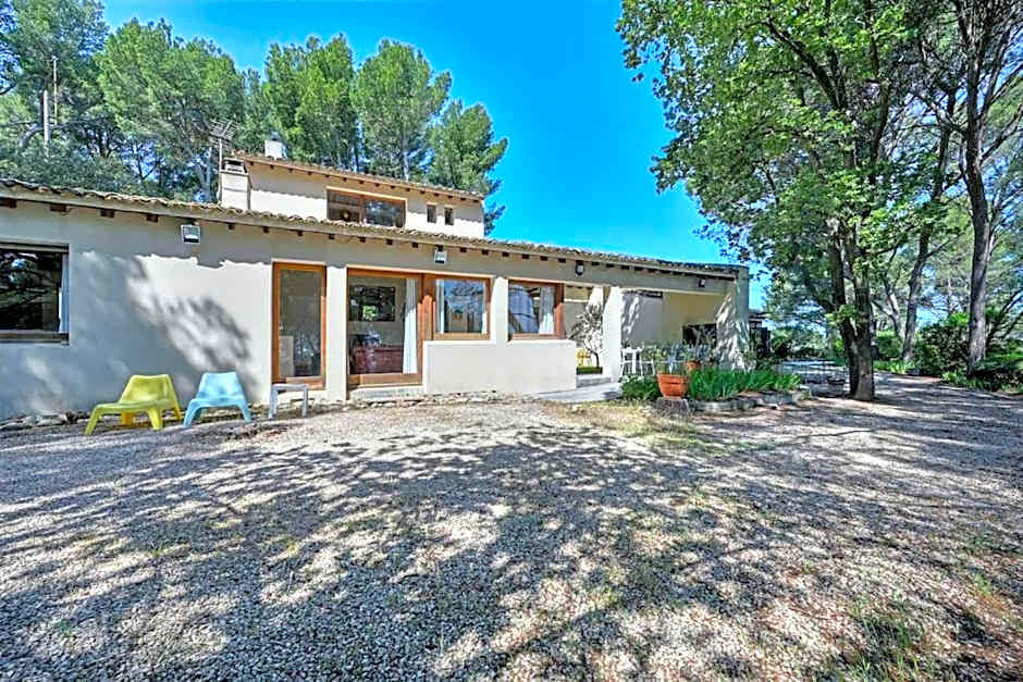 Grande villa avec piscine près d'Avignon - Jonquerettes