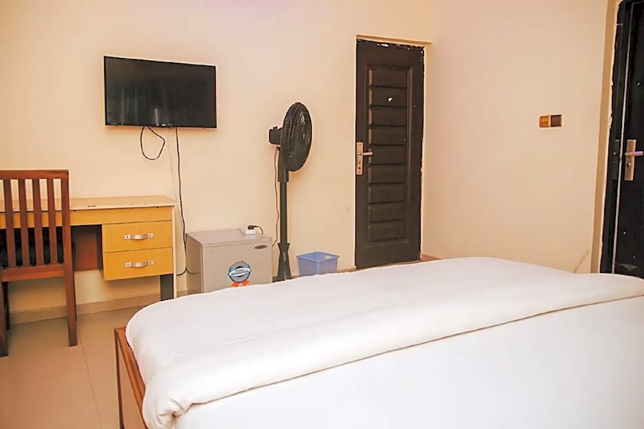 SPG Hotels Limited