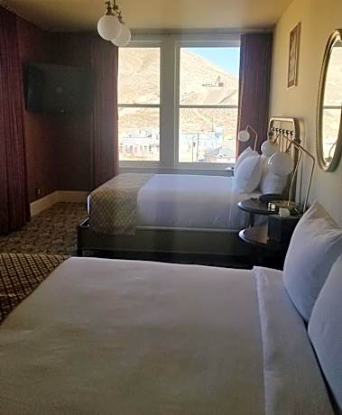 Queen Room with Two Queen Beds