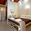 Wilde Rose Hotel