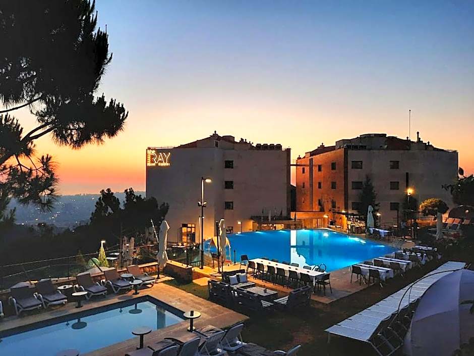 The Ray Hotel and Studios