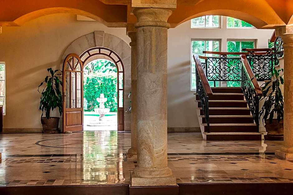 Hotel Esmeralda