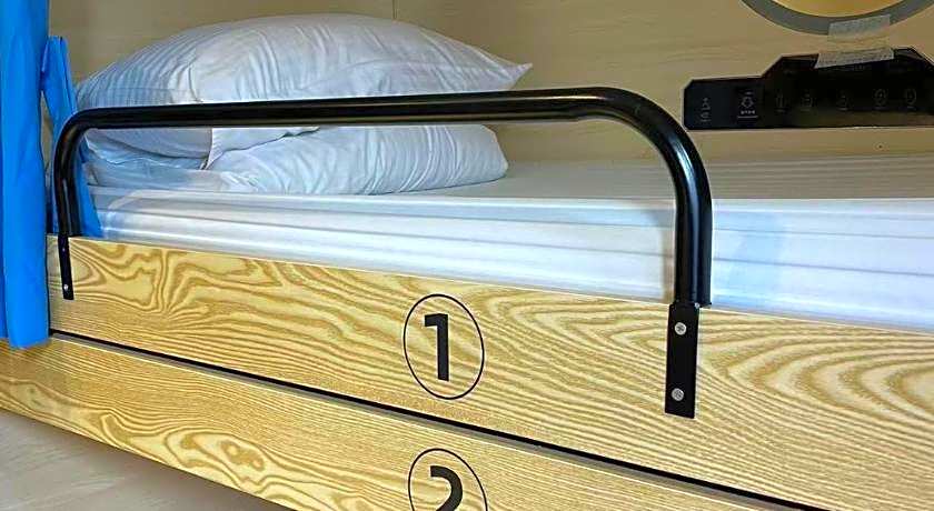 Hi Backpackers (Hong Kong Hostel Group)