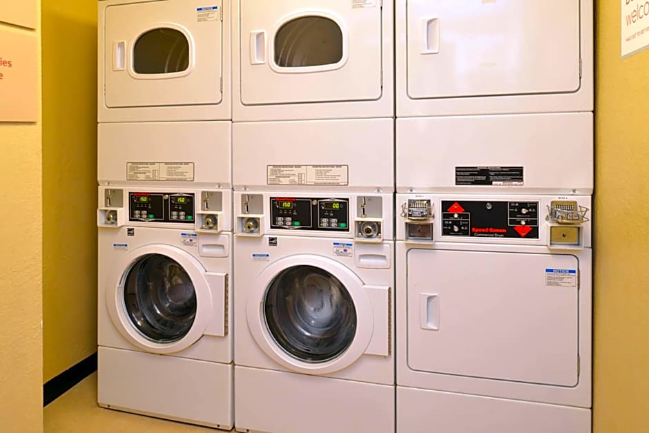 Candlewood Suites Miami Lakes By IHG