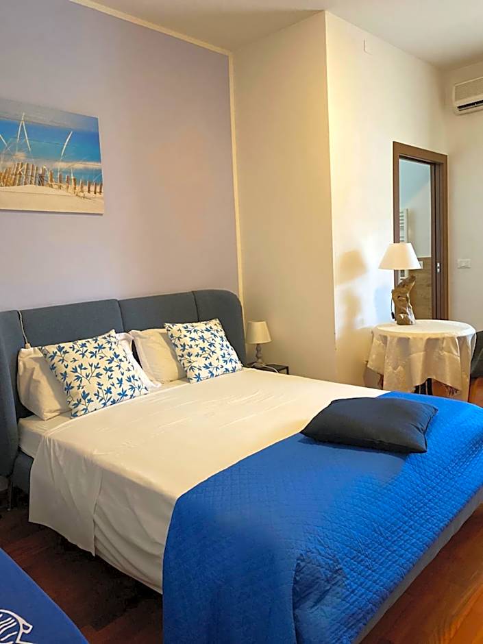 Foto 1 de 7 de 1 Double Bed or 2 Beds