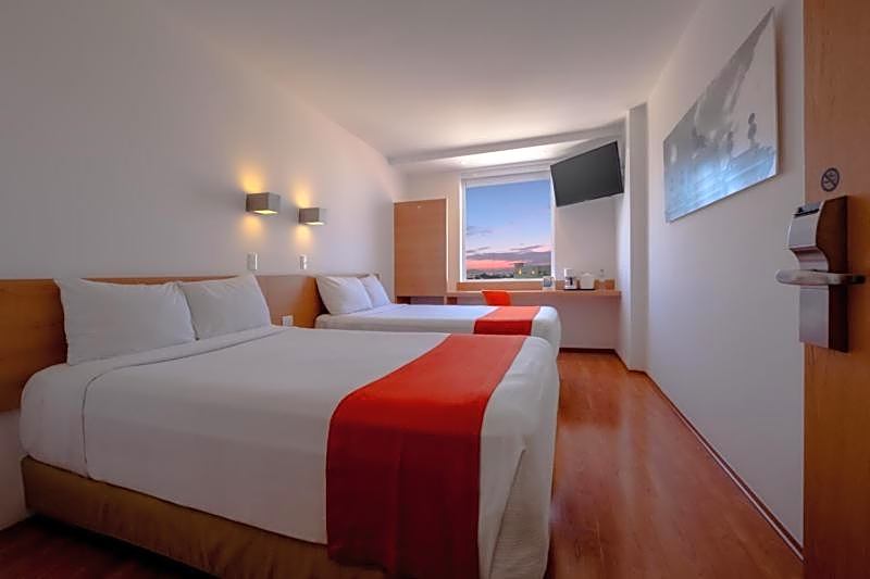 Sleep Inn Leon Antares