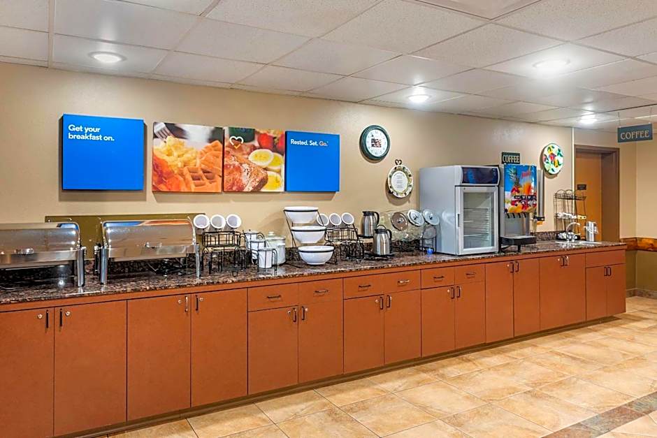 Comfort Inn & Suites Branson Meadows