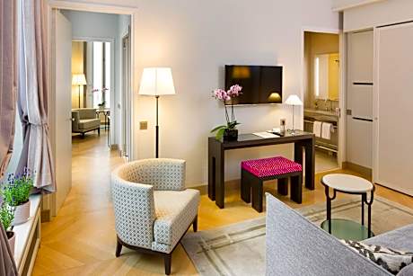 Apartment (3 Adults)