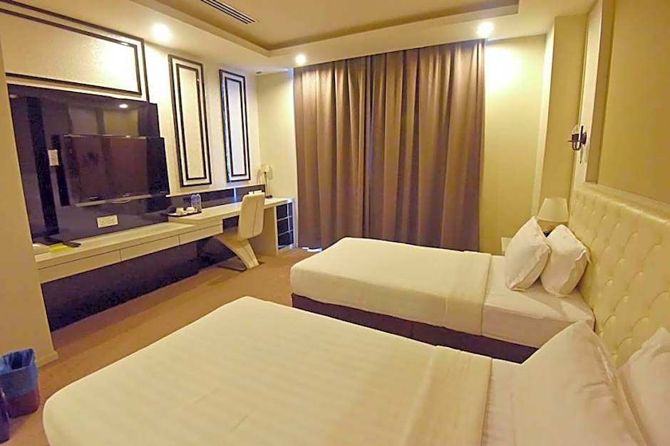 Photo 1 of 4 of Deluxe 2 Beds