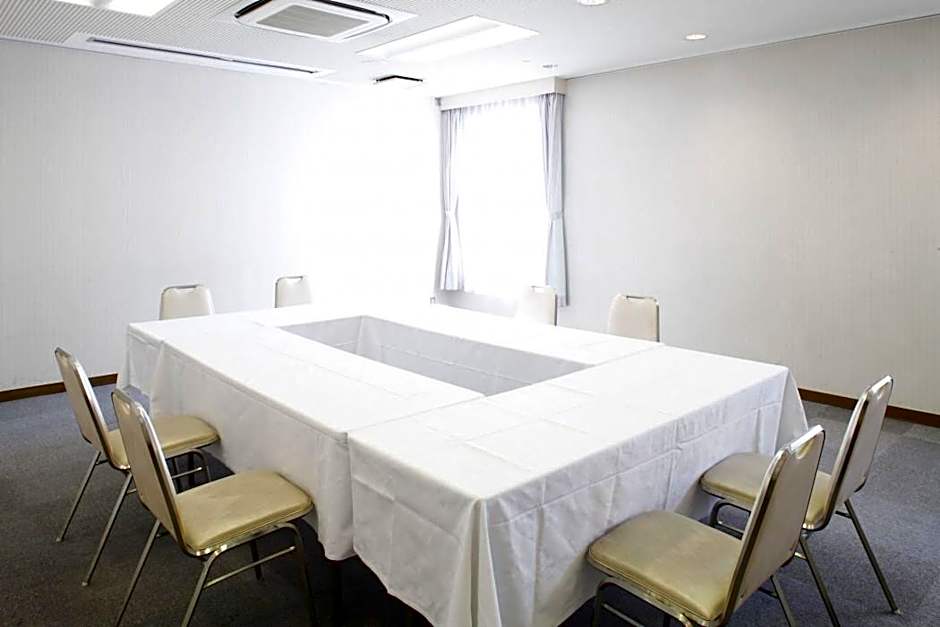 Tokai City Hotel