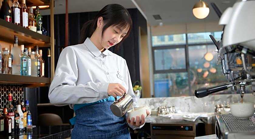 FOUR POINTS by SHERATON JIAXING