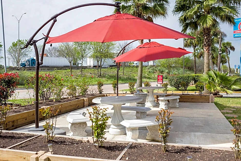 Harmony Inn and Suites