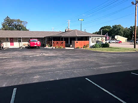 Cooper Motel Tuscola