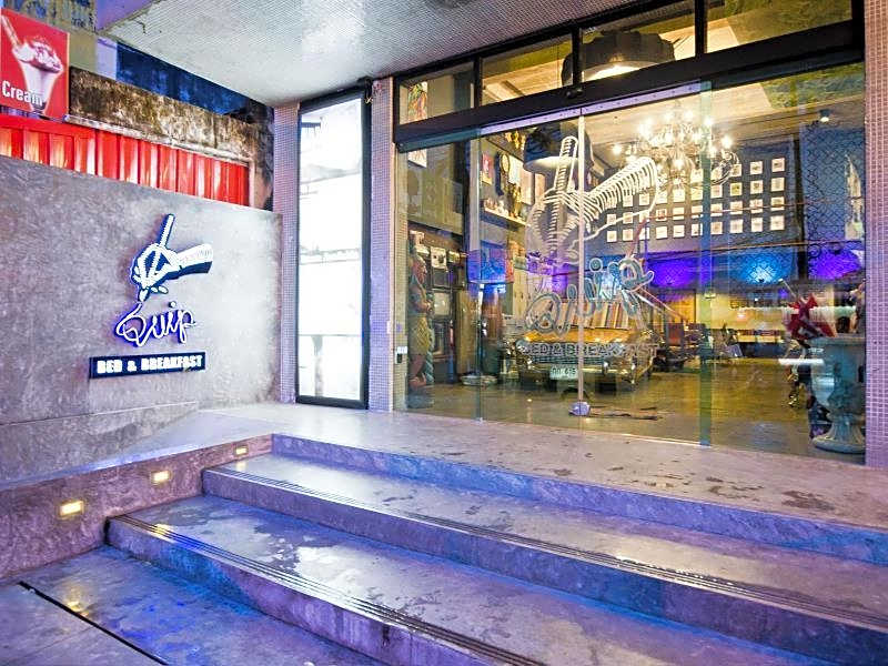 Quip Bed & Breakfast Phuket Hotel