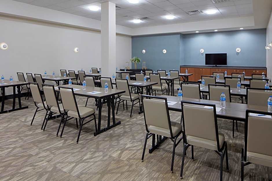Four Points by Sheraton Virginia Beach Oceanfront