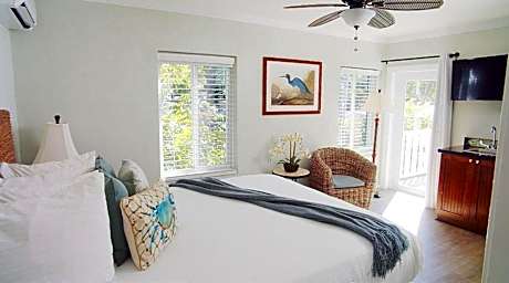 King Room with Garden View