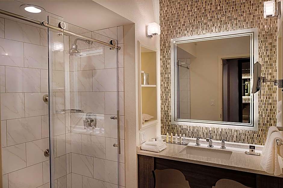 St Louis Union Station Hotel Curio Collection by Hilton