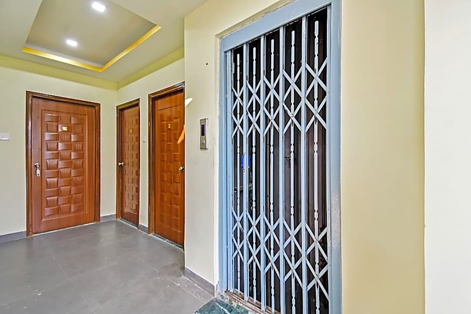 Hotel O Om Shanti Palace