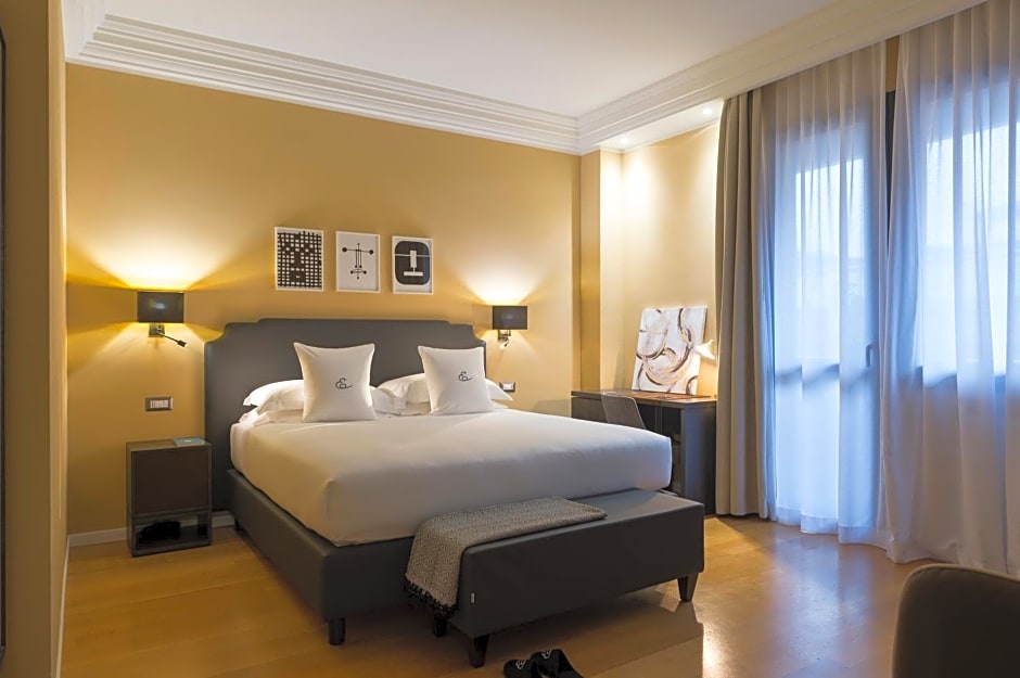 Elizabeth Lifestyle Hotel