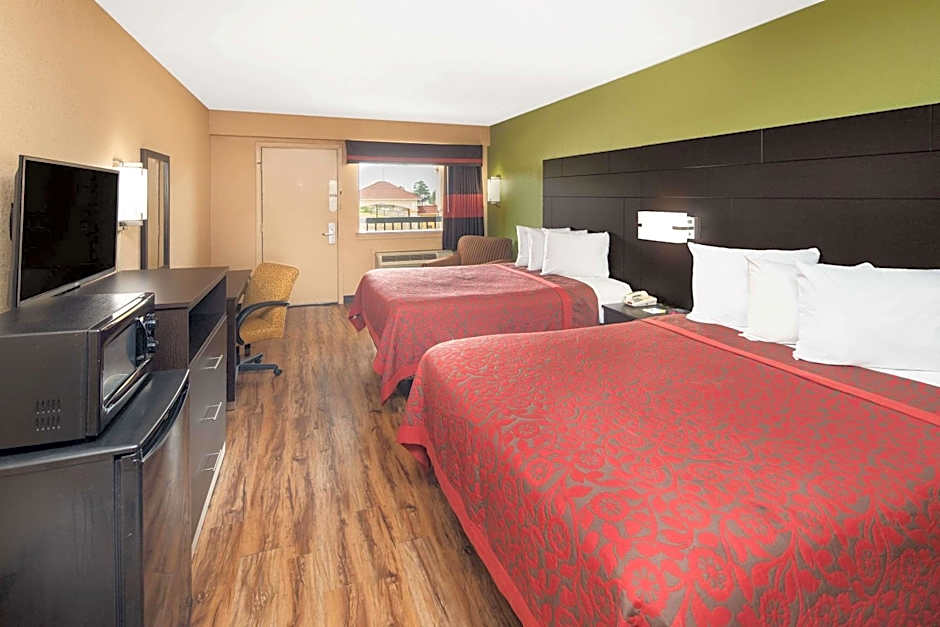 Days Inn by Wyndham Tupelo