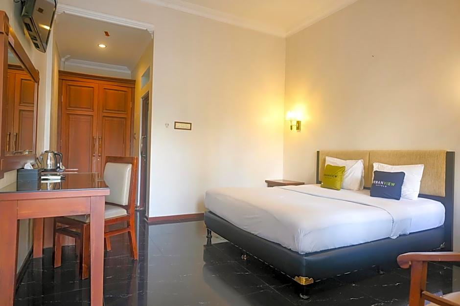 Urbanview Omah Pari Boutique Hotel