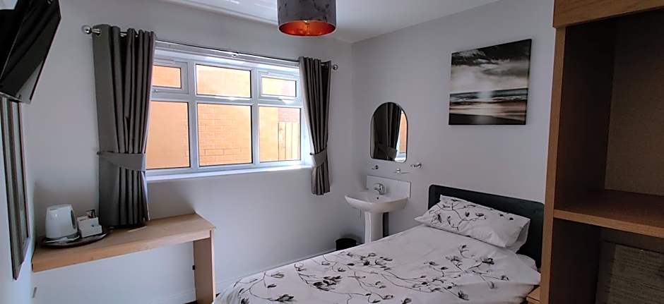 Aaron Lodge Guest House