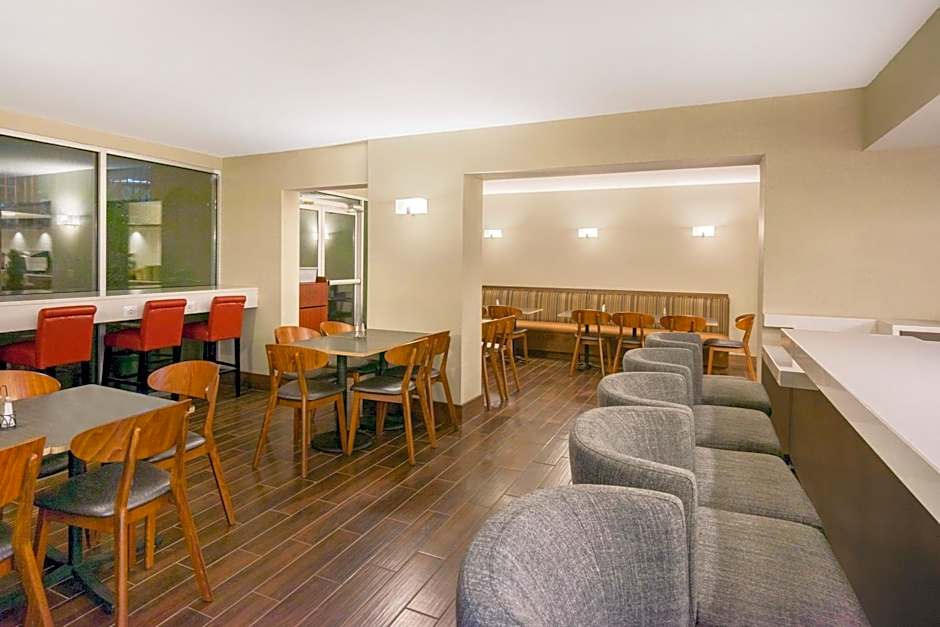 Wyndham Garden Washington DC Area