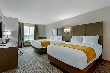 2 Queen Beds, Nonsmoking, Accessible