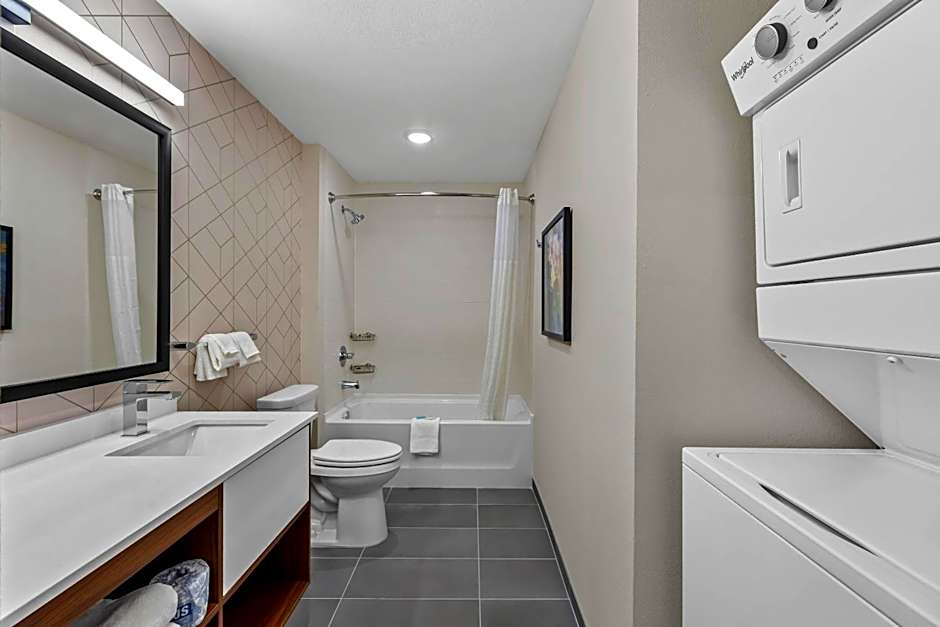 Everhome Suites Ocala I-75 North