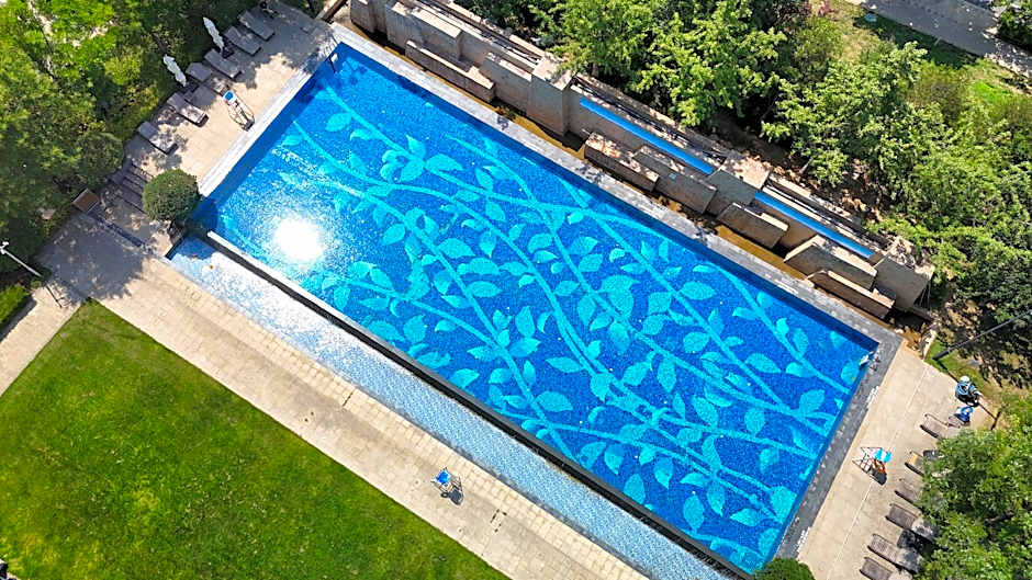 Sheraton Qingdao Jiaozhou Hotel