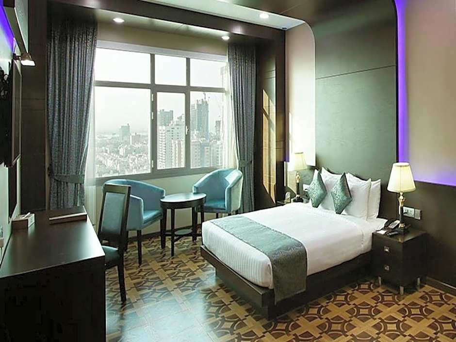 Park Regis Lotus Hotel