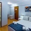 Carillon Plaza Hotel