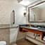 Best Western Plus Silver Saddle Inn