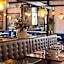 Clarence Boutique Hotel