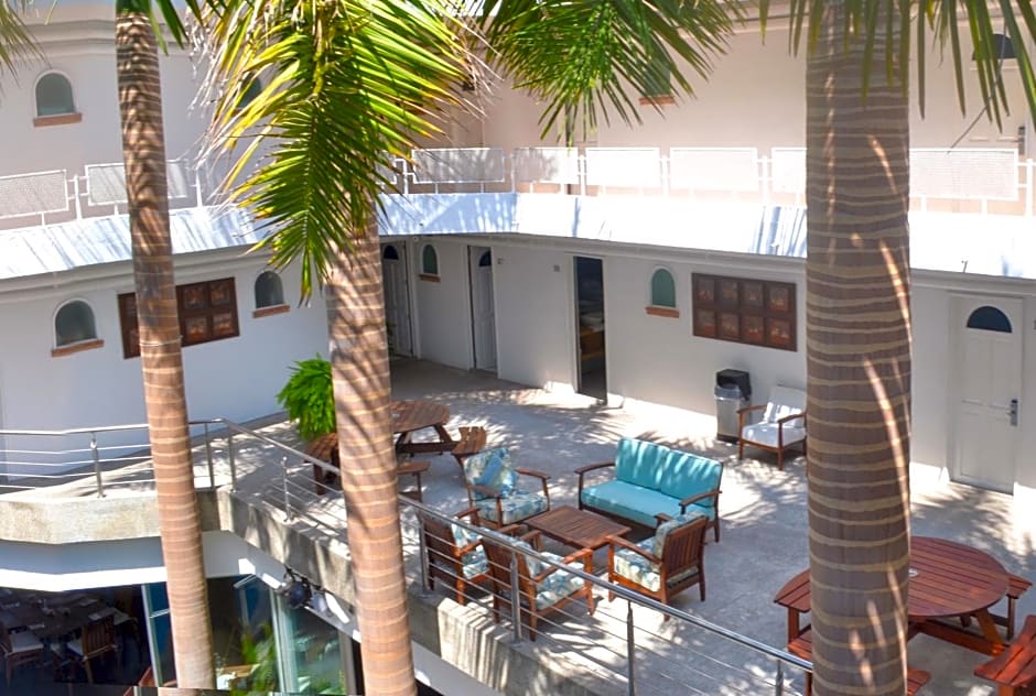Hotel Rio Malecon