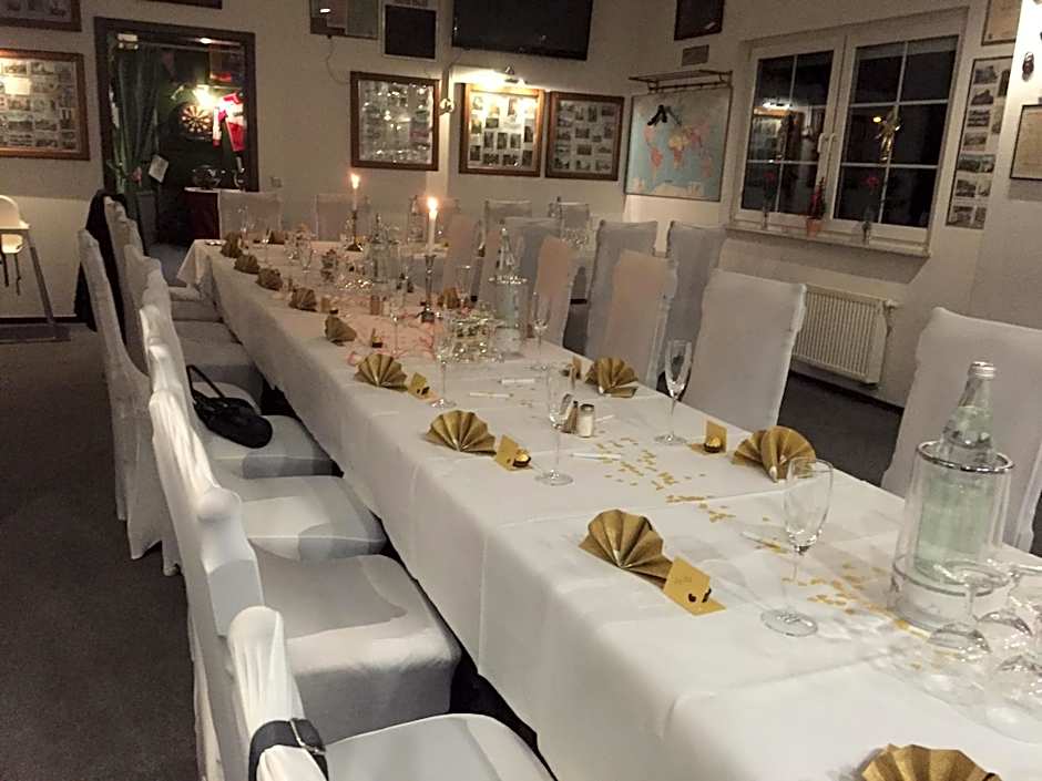 Hotel Gasthof Goldener Hahn