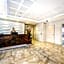 Hotel Plaza Suites
