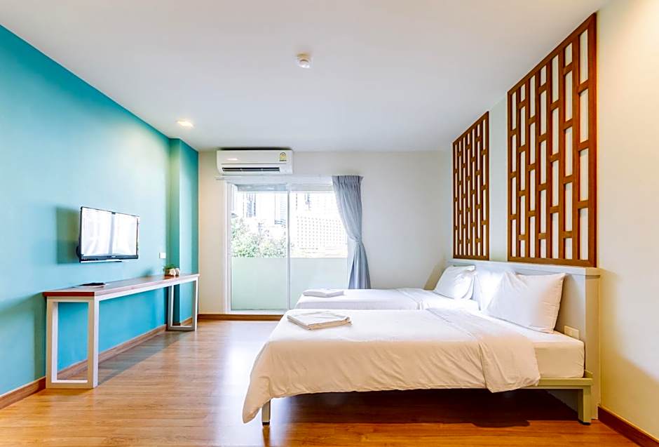 Photo 1 of 9 of Deluxe 2 Beds