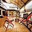 Hotel Ocho Barrios