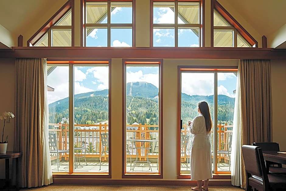 Pan Pacific Whistler Village Centre