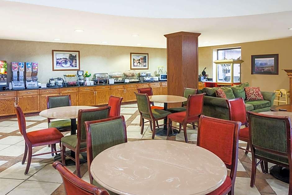 Baymont by Wyndham Elkhart