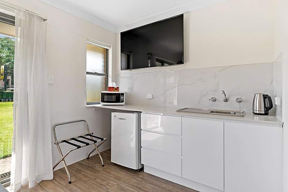 Lemon Tree Passage Motel