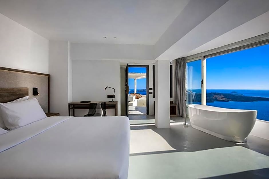 Sun Rocks Boutique Hotel - Caldera View Suites & Sunset Dining Experience