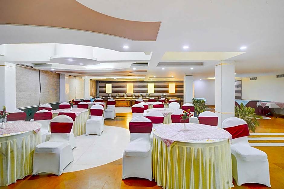 Palette Hotel Nisarga by CheckIn, Bhopal
