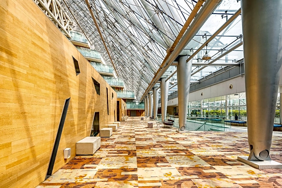 Rezen Hotel Tianjin Binhai