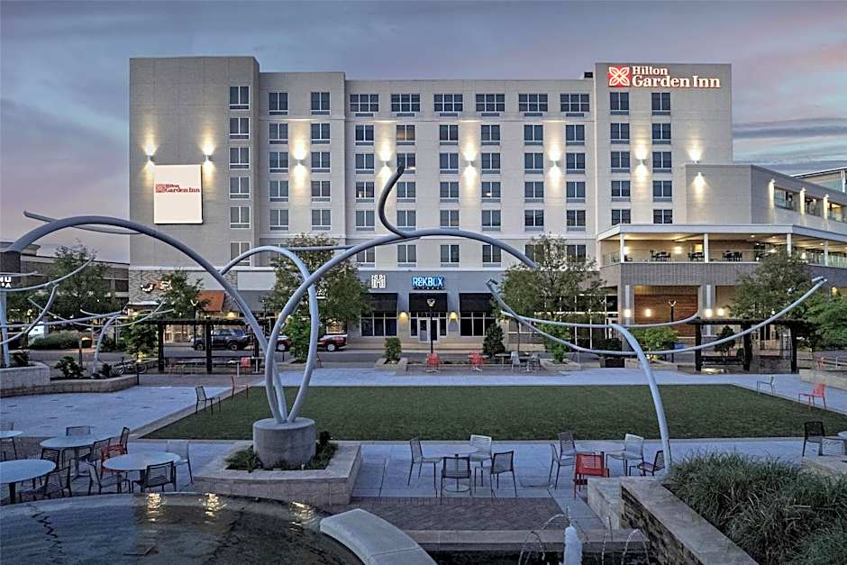 Hilton Garden Inn Charlotte Waverly