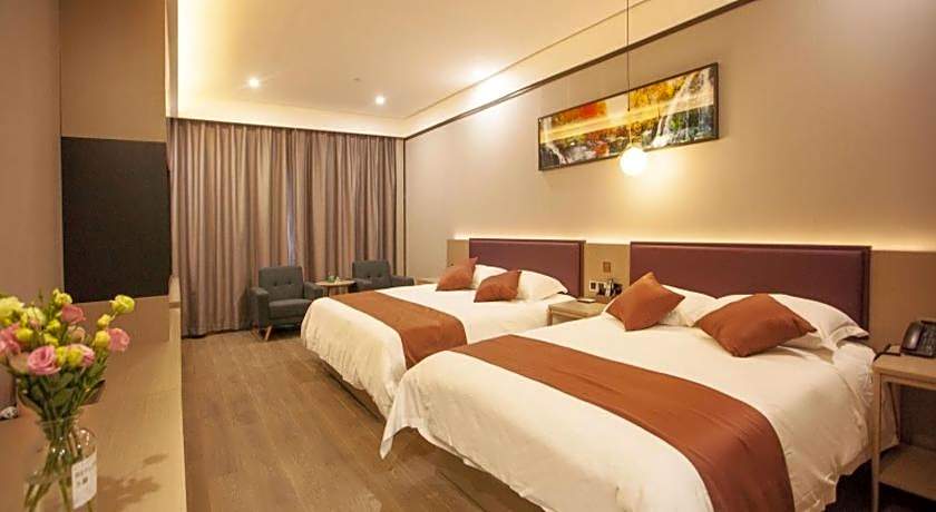GYA Jiaxing Tongxiang City Century Avenue Hotel