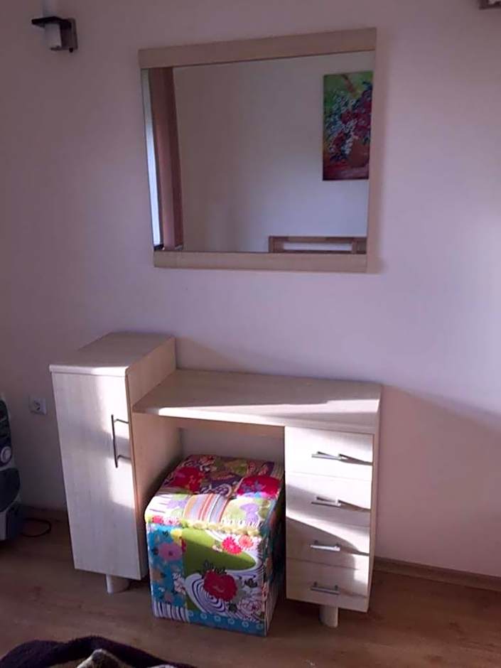 Cedar Lodge 3/4 Apartment Paradise