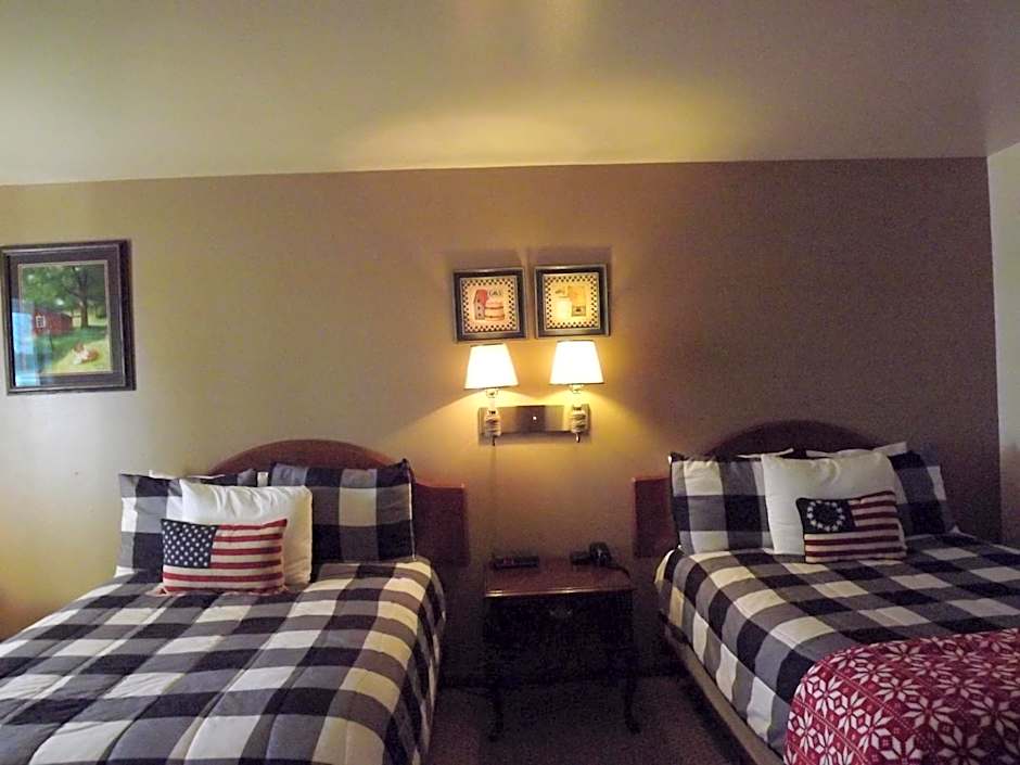 Crest Country Inn