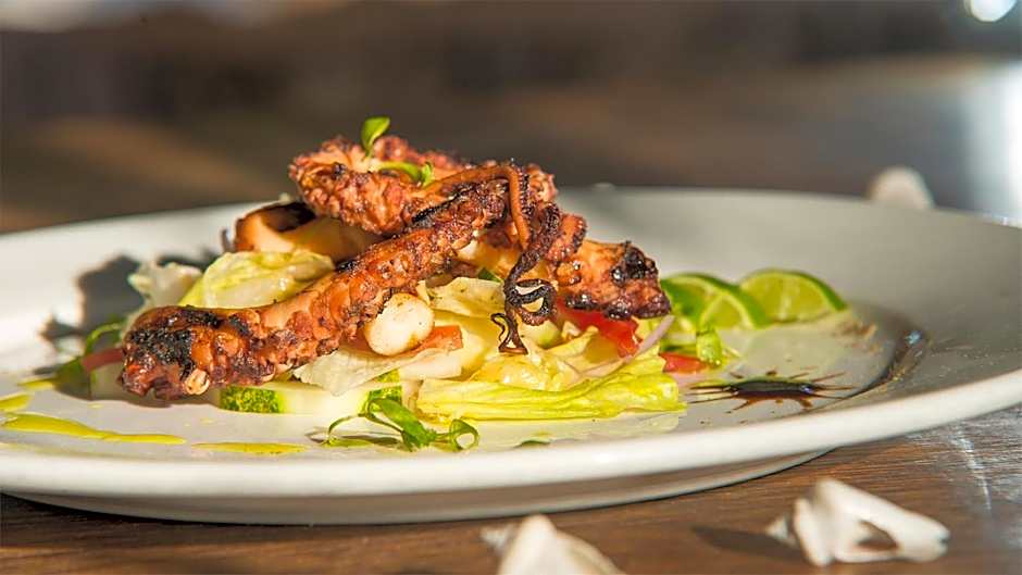 Zanzibar Sunrise at Bandas